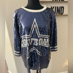 NEW Dallas Cowboys sequin top fits Best on large and extra large